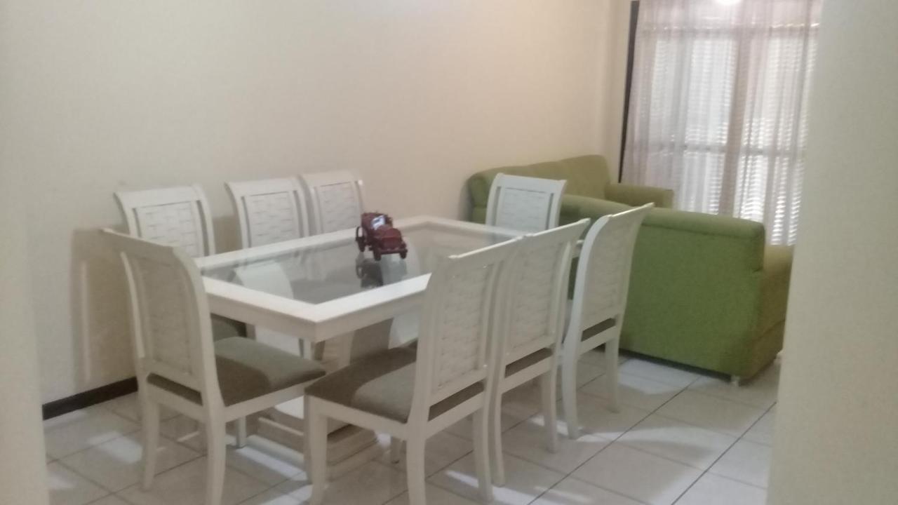 Apartamento De 2 Domitorios E 1 Garagem No Centro De Bombinhas 50 Metros Da Praia Na Avenida Principal Proximo Ao Shopping Punta Blu Kültér fotó